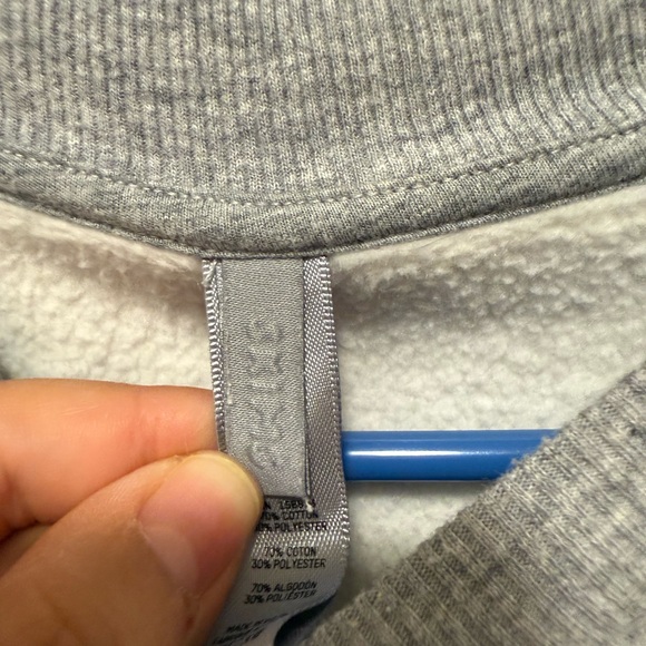 SKIMS oversized pullover - Picture 2 of 4